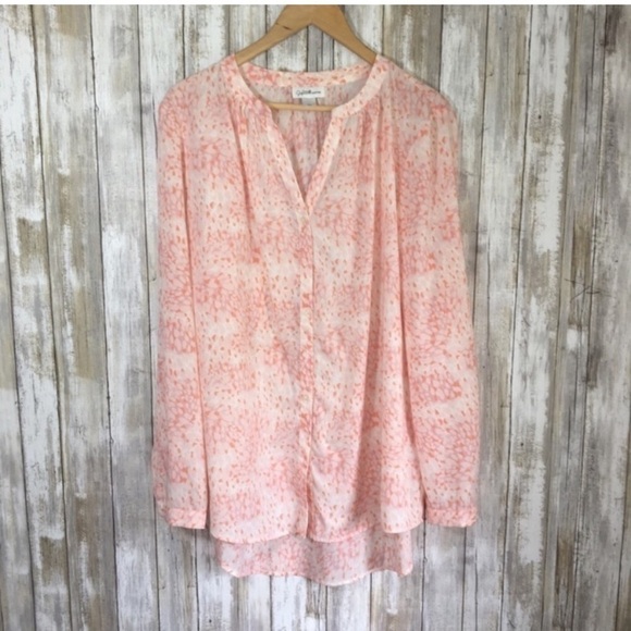 Jaclyn Smith Tops - Jaclyn Smith Pink Dot Button Down